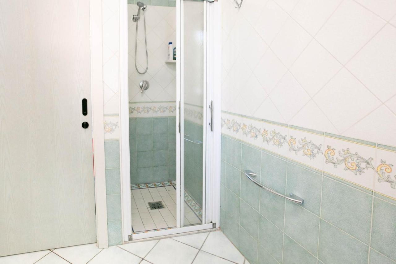 Residence Villa Dei Pini Rimini Zewnętrze zdjęcie
