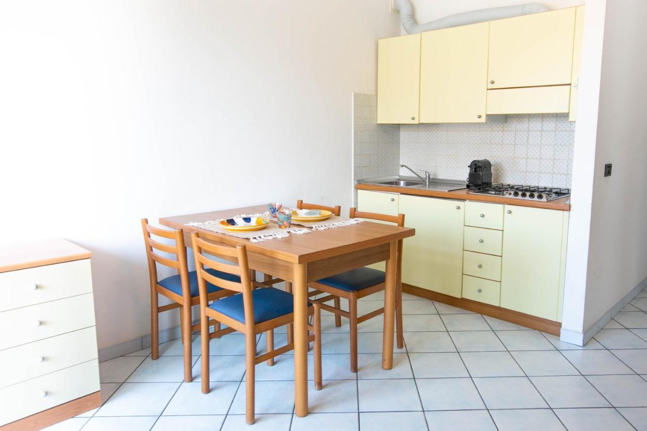 Residence Villa Dei Pini Rimini Zewnętrze zdjęcie