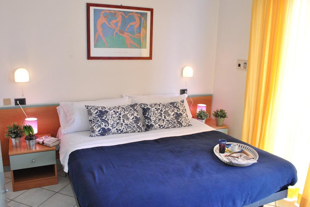 Residence Villa Dei Pini Rimini Zewnętrze zdjęcie