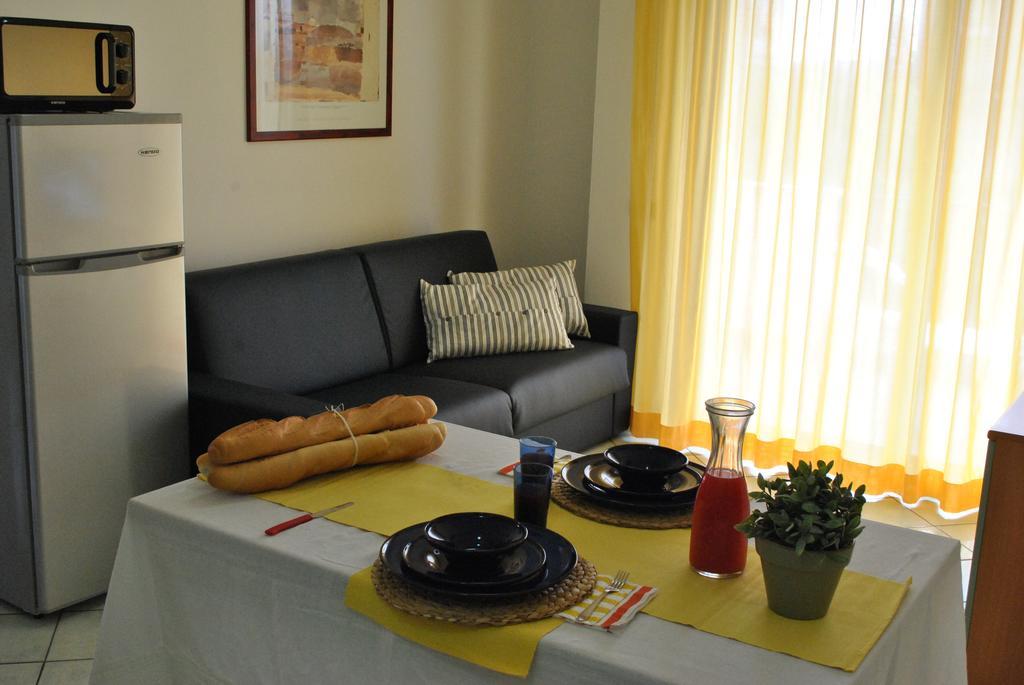 Residence Villa Dei Pini Rimini Zewnętrze zdjęcie