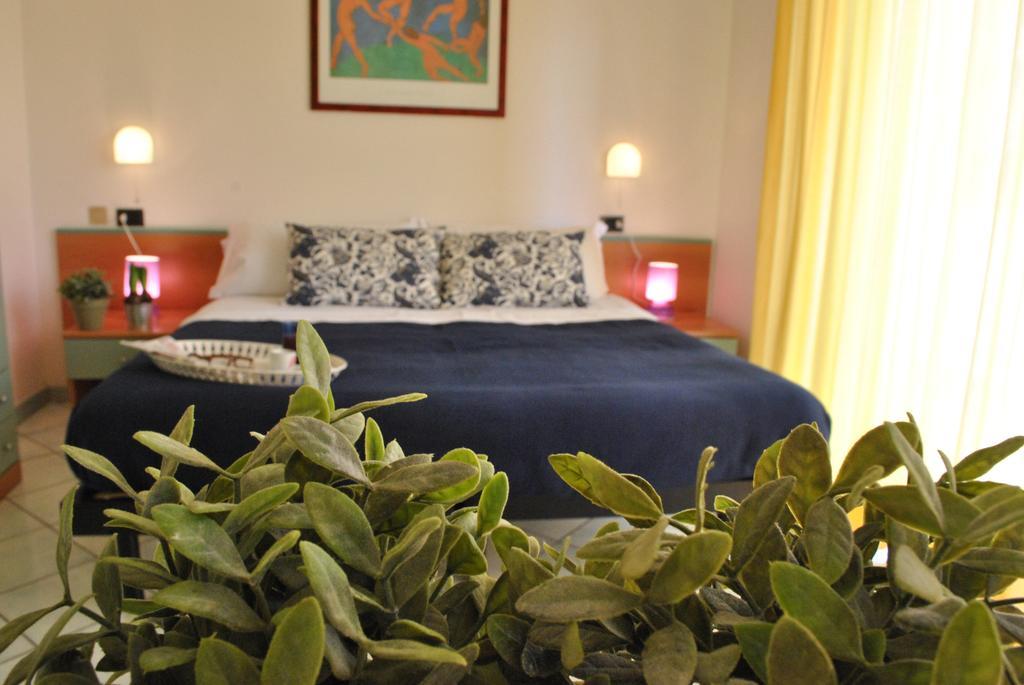Residence Villa Dei Pini Rimini Zewnętrze zdjęcie