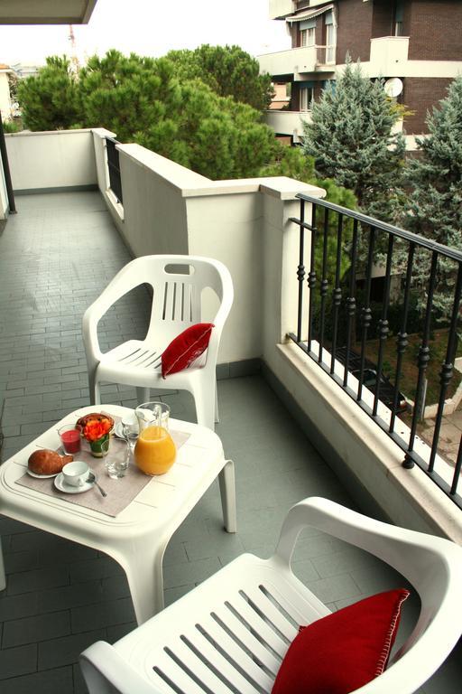 Residence Villa Dei Pini Rimini Pokój zdjęcie